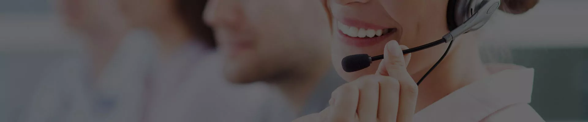 आमच्याशी संपर्क साधा